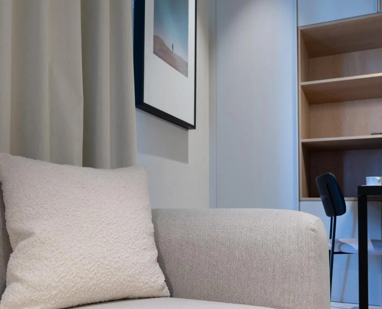 Modern Studio, Burj Views - Business Travelers Dubai United Arab Emirates